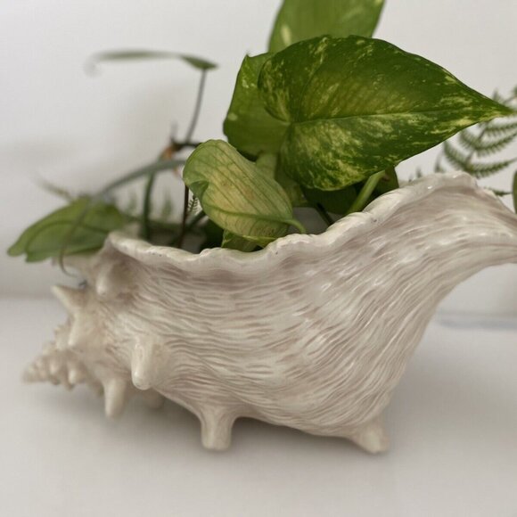 Vintage Ceramic Mold Neutral Nautilus Conch Sea Shell Planter Vase Beach House - Picture 8 of 12